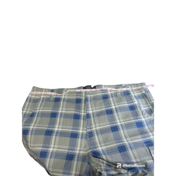 Legend One Men's Plaid Cargo Shorts Size 46 Flat Front, Plaid - Picture 8 of 9